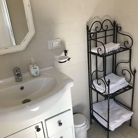 Il Trullo Di Giulietta Panzió 3*