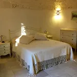 Il Trullo Di Giulietta Couette-café 3*