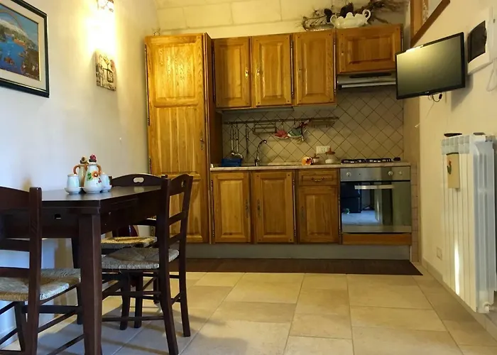 Il Trullo Di Giulietta Bed & Breakfast Impalata